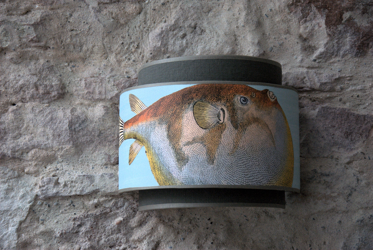 Paire d'appliques murales doubles "Acquario Blue" Cole and Son et lin taupe.