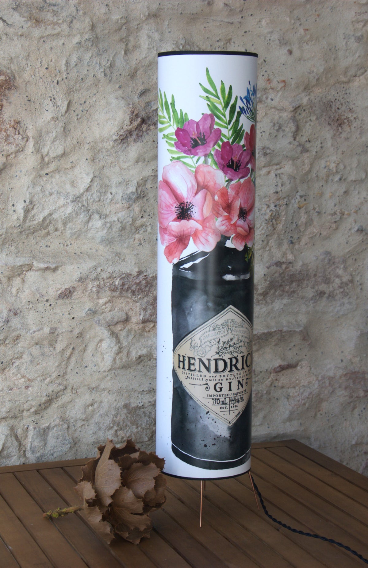 Lampe à poser cylindrique sur trépied cuivre , affiche d'art " HENDRICKS FLOWERS".