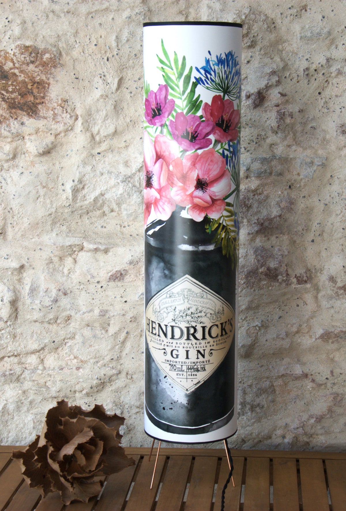 Lampe à poser cylindrique sur trépied cuivre , affiche d'art " HENDRICKS FLOWERS".