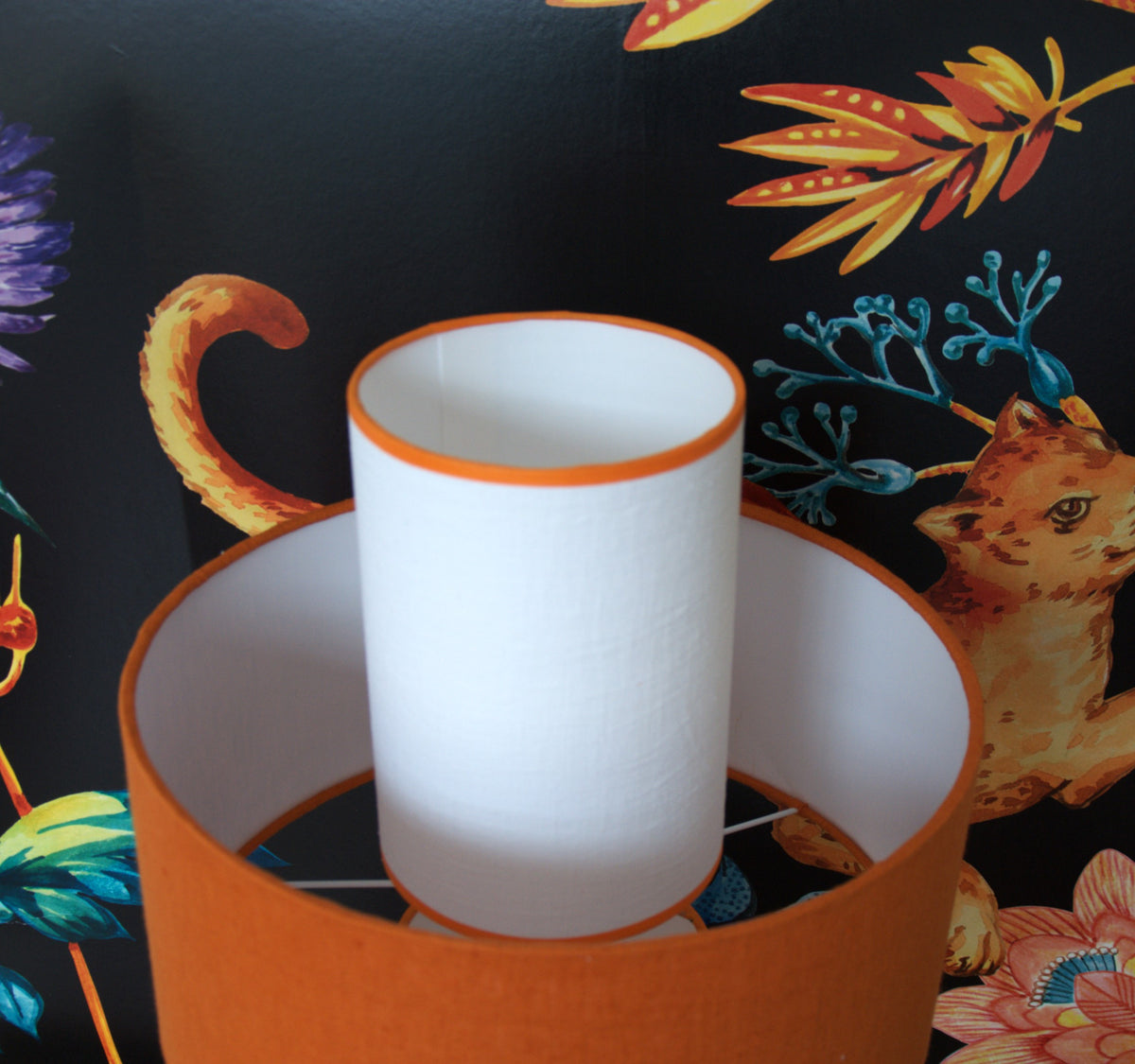 Lampe à poser " Orange Mecanik " lin lavé.