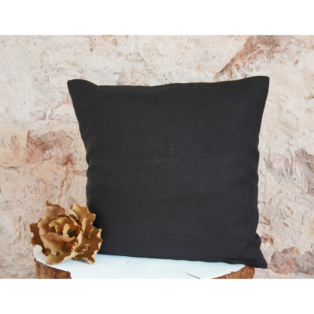 Coussin décoratif en jacquard décor Inde Puttalam et lin gris anthracite, coussin jacquard fantaisie.