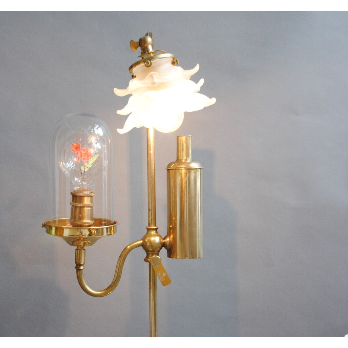 Lampe à poser lampe étudiant abat-jour tulipes, neon aérolux. Pièce unique.