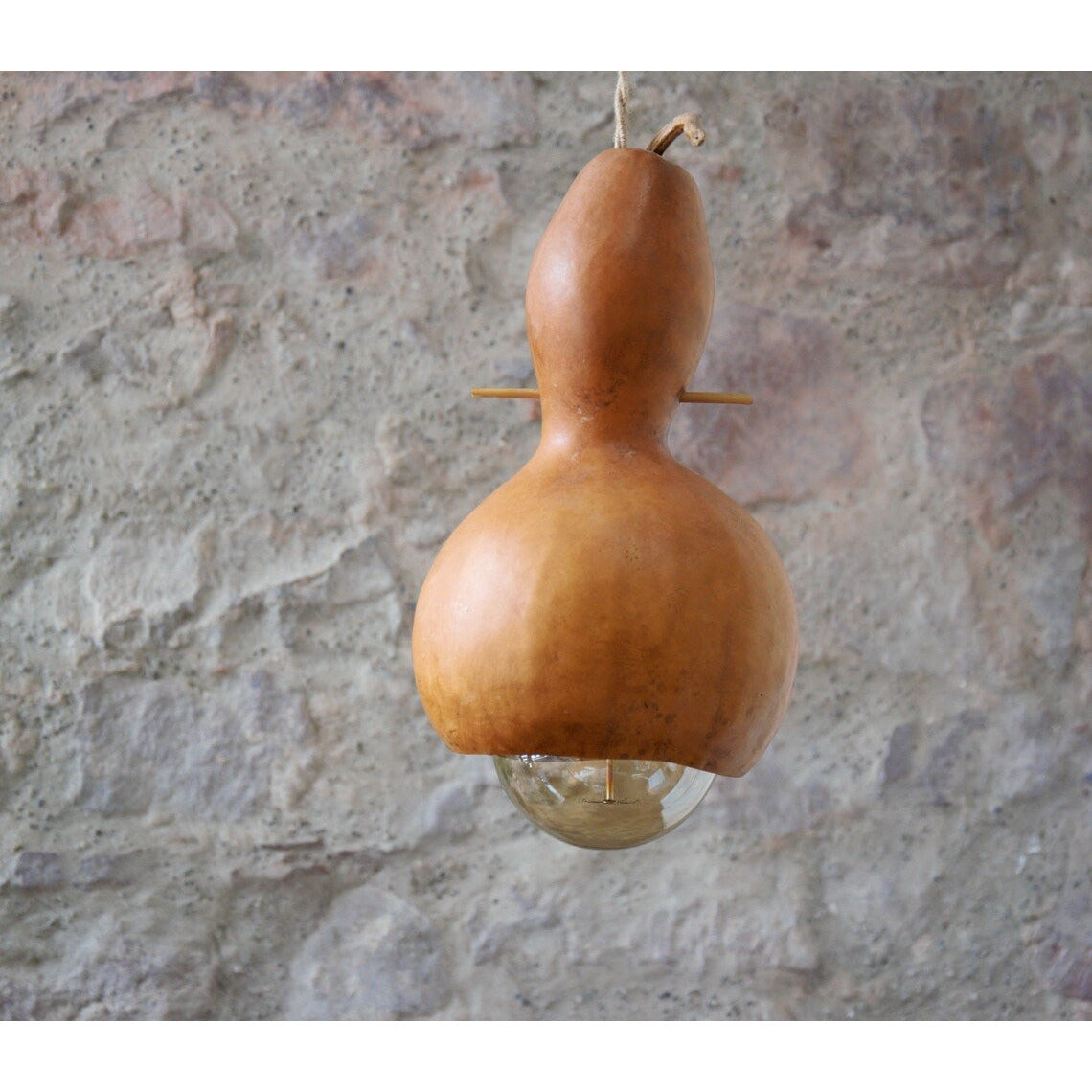Suspension lumineuse coloquintes .