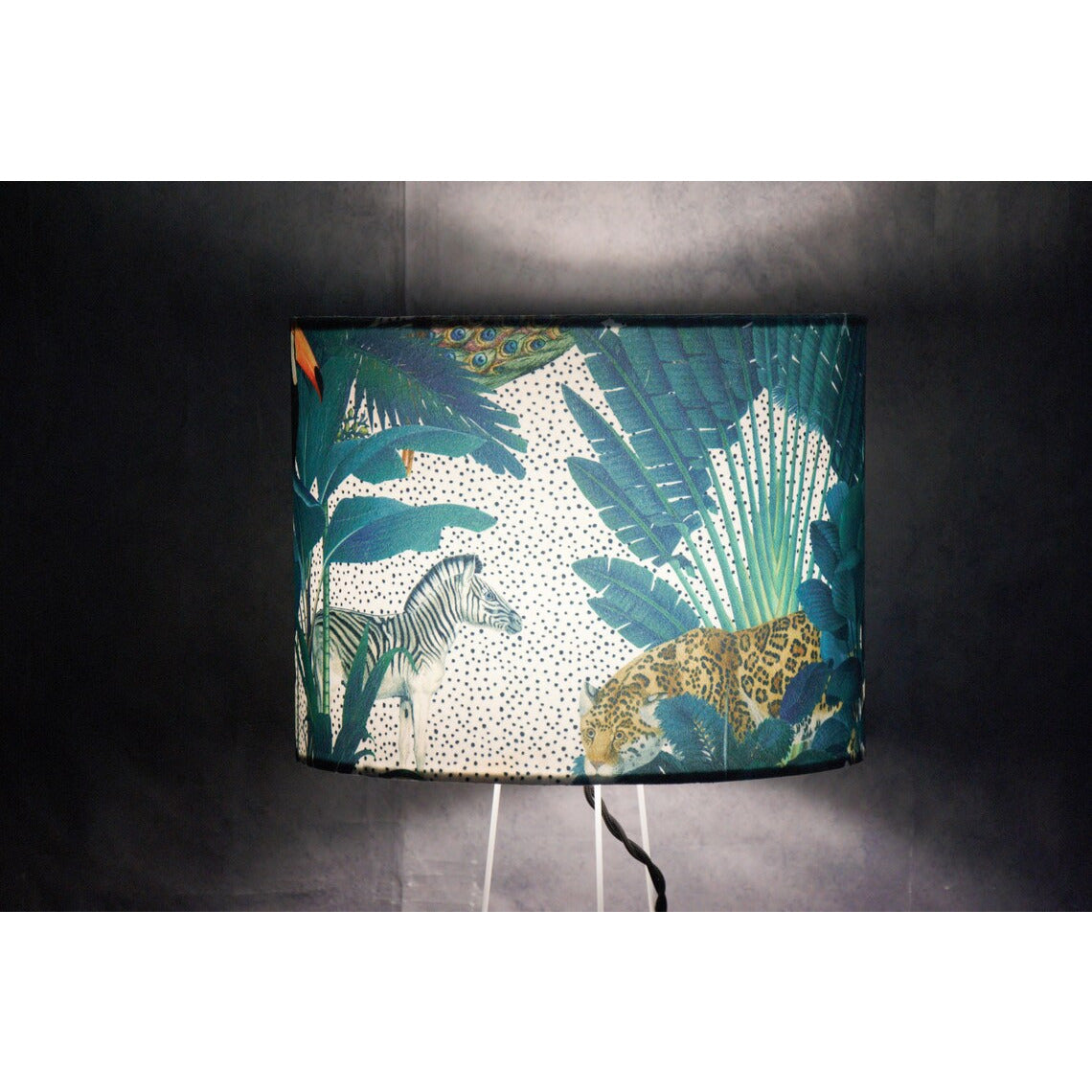 Lampe à poser enfants abat-jour tambour en velours sur polyphane transparent.
