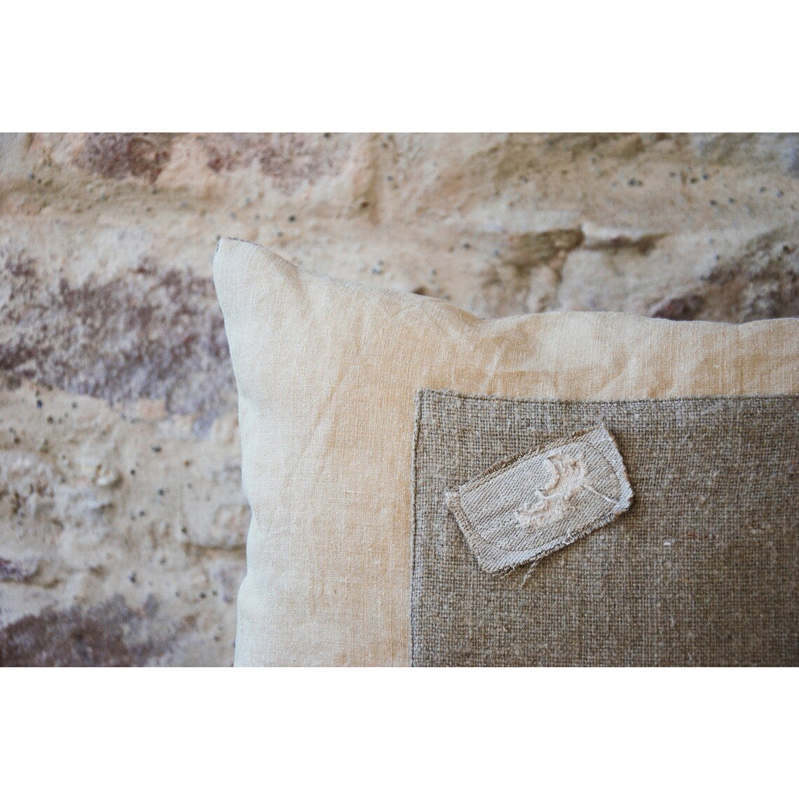 Coussin décoratif en lin , chanvre et chute de sac à grain allemand.