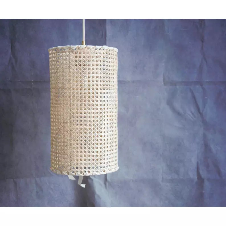 Suspension cylindrique canne de rotin 1/2 maille claire. Pièce unique. - Letempsdesbelleschoses