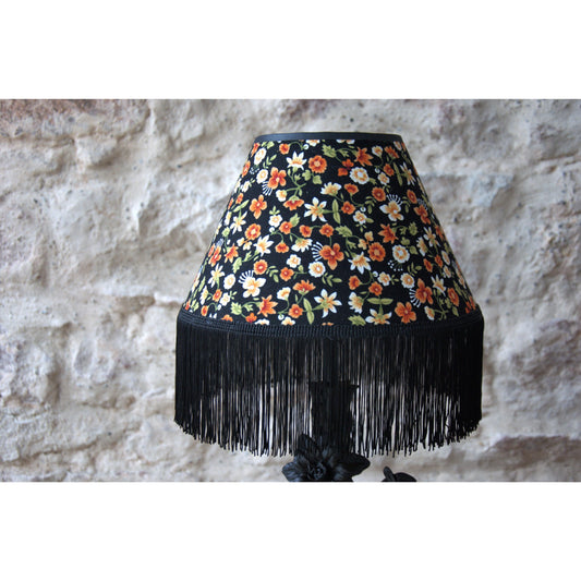 Lampe à poser Geishas noire, abat-jour doble face velours et soie . Pièce unique. - Letempsdesbelleschoses