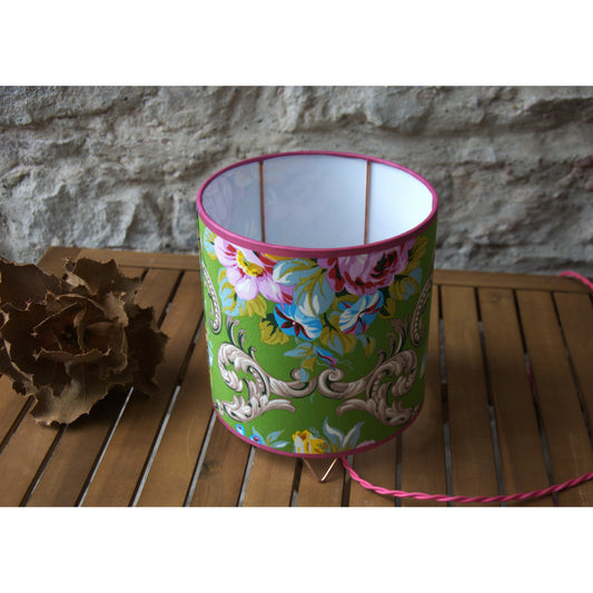 Lampe à poser abat jour coton fleuri Jennifer Paganelli