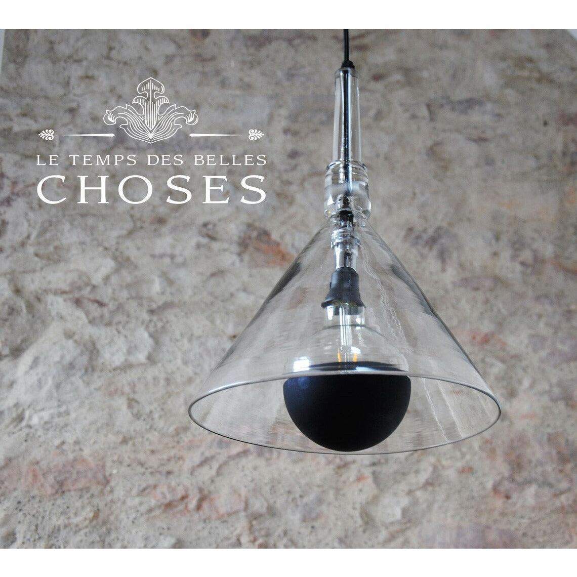 Suspension Luminaire Industrielle Abat-jour Verre Cone Transparent, Lustre Forme Conique, Suspension entonnoir de laboratoire Retro. - Letempsdesbelleschoses