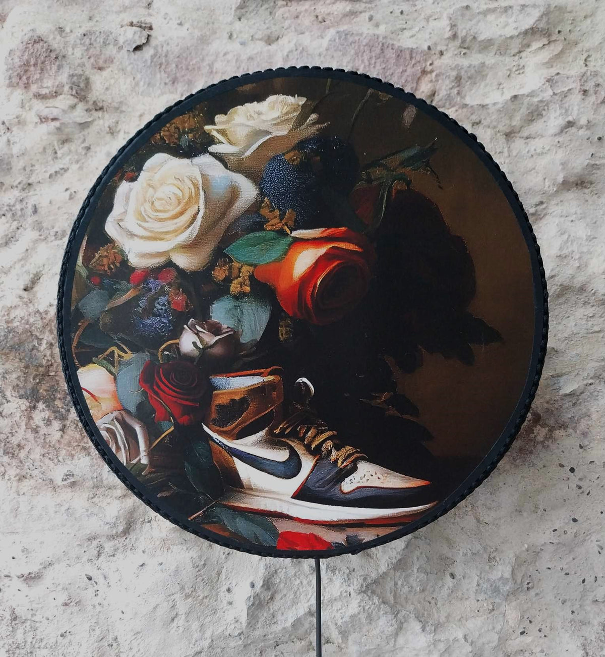 Applique murale ronde "Step up" , affiche original art, velours. Pièce unique.