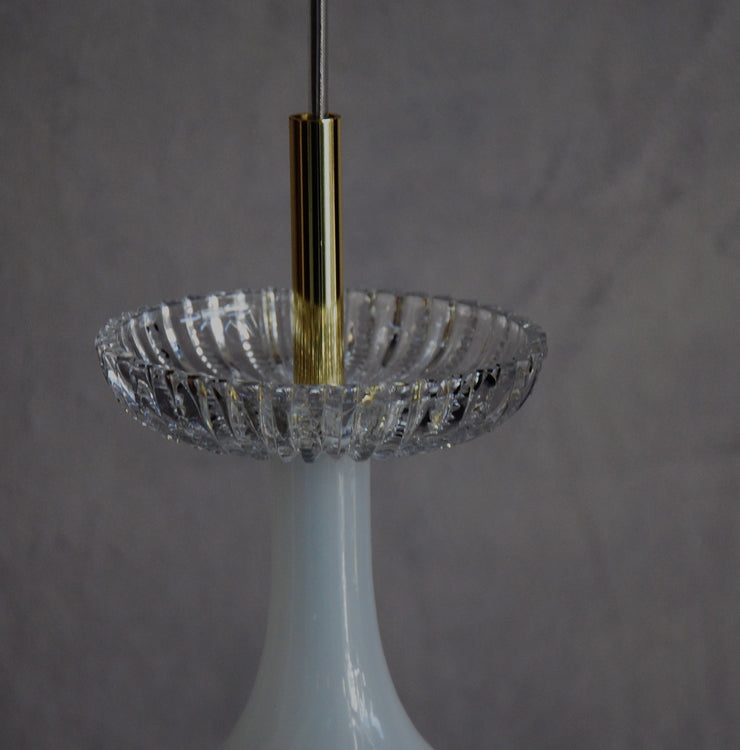 "Elisabeth"suspension verre soufflé , cristal et opaline. Pièce unique.