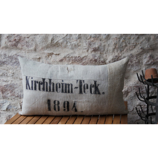 Coussin décoratif chanvre sac à grains ancien estampillé Kirchheim Teck 1894. Pièce unique.