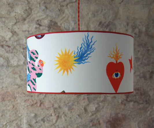 Suspension abat-jour cylindrique  "Love and Freedom", soie et coton.