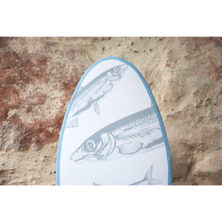 Applique ovale murale cuisine papier peint Blue Sardines de chez Livettes Wallpapers.