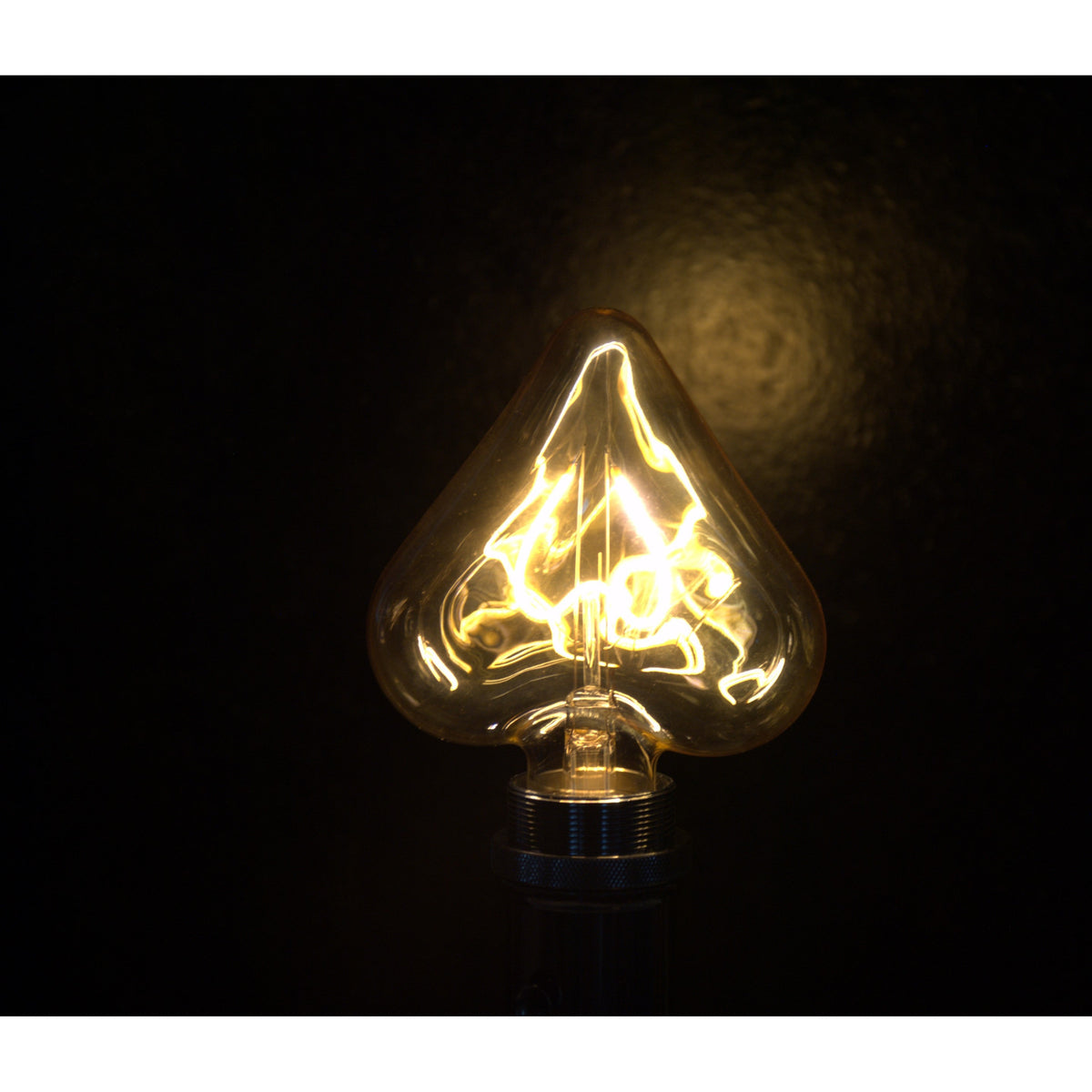 Lampe à poser enfants livre Alice au Pays des Merveilles.
