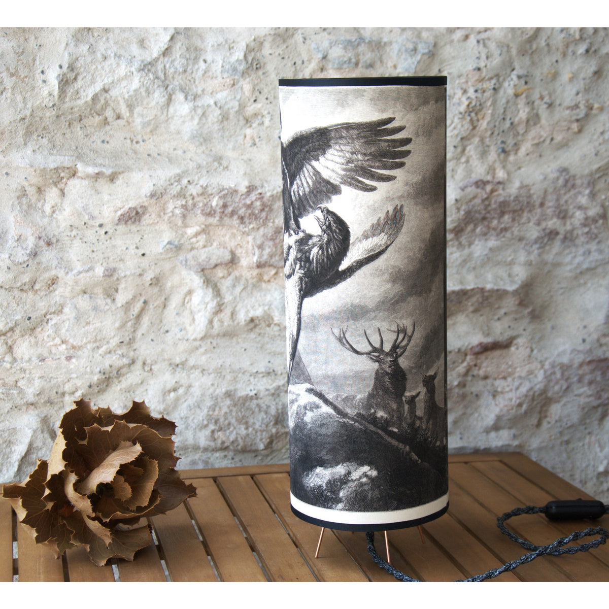 Lampe à poser abat-jour" Duel dans les montagnes" estampe 1800.