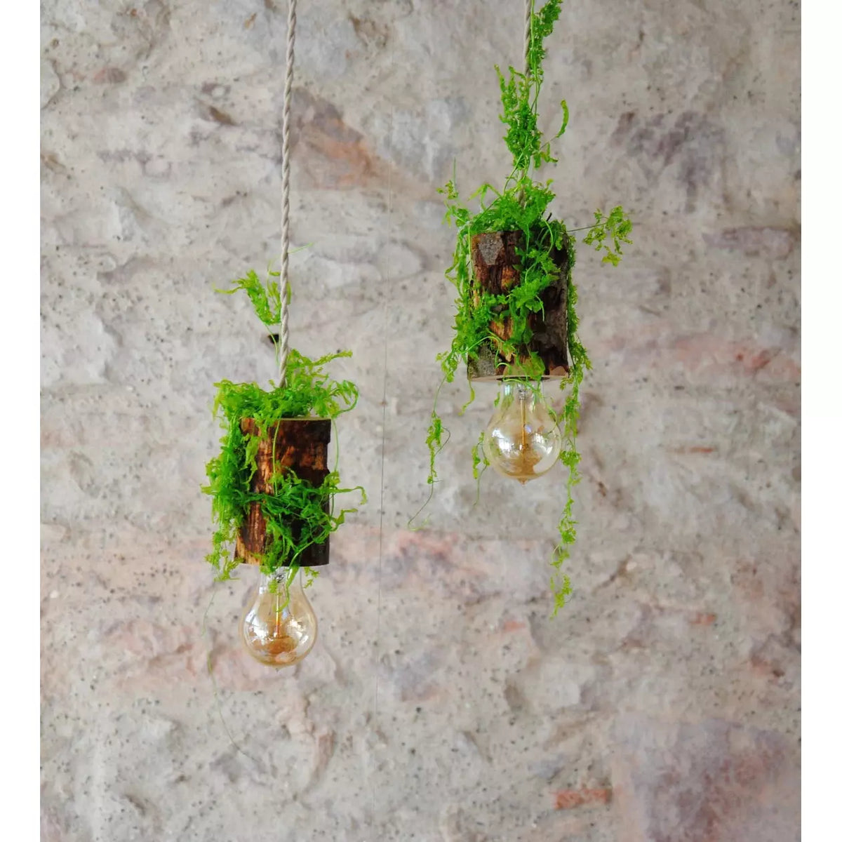 Suspension florale lumineuse, Suspension bohème fleurs blanches et roses, Lustre Salon de Mariage Farmhouse Bohemian, fleurs stabilisées