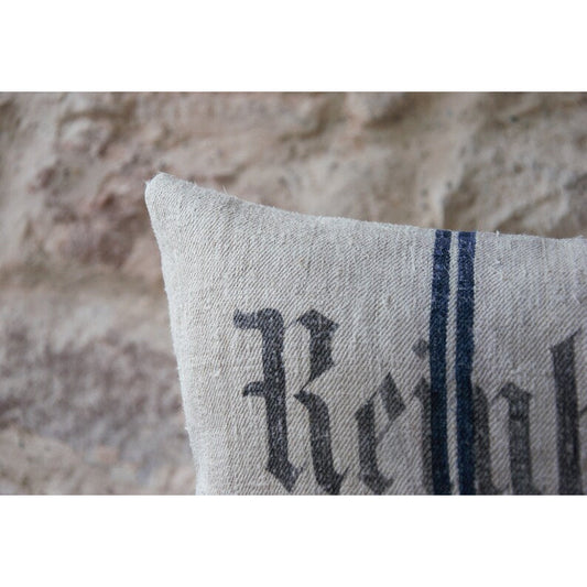 Coussin lin à chevrons et liteau bleu estampillé et monogrammé sac à grains ancien. Pièce unique.