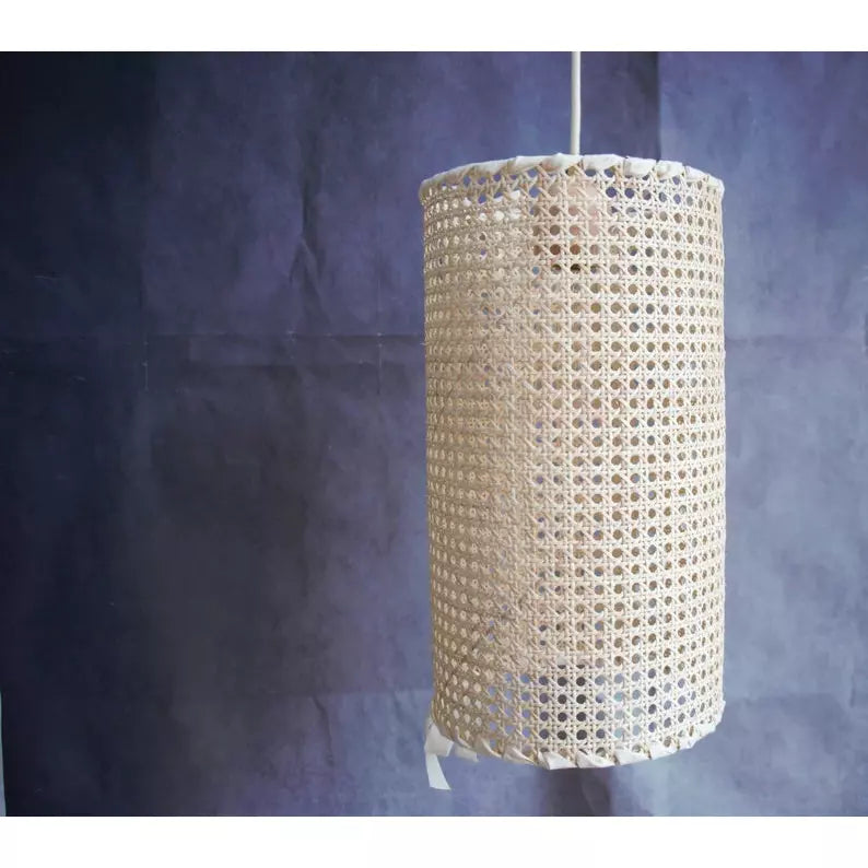 Suspension cylindrique canne de rotin 1/2 maille claire. Pièce unique. - Letempsdesbelleschoses