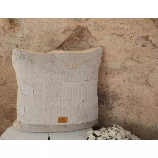 Imitation sheep Cushion, Aesthetic Cushion, Decorative Cushions, Beige Warm Old Linen Handmade Cushions, Unique Hemp Cushion - Letempsdesbelleschoses